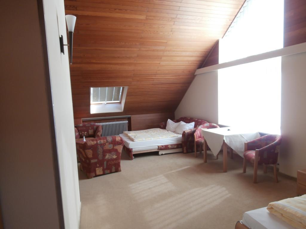 Hotel Hasselbarth بورغ أوف فيهمارن المظهر الخارجي الصورة