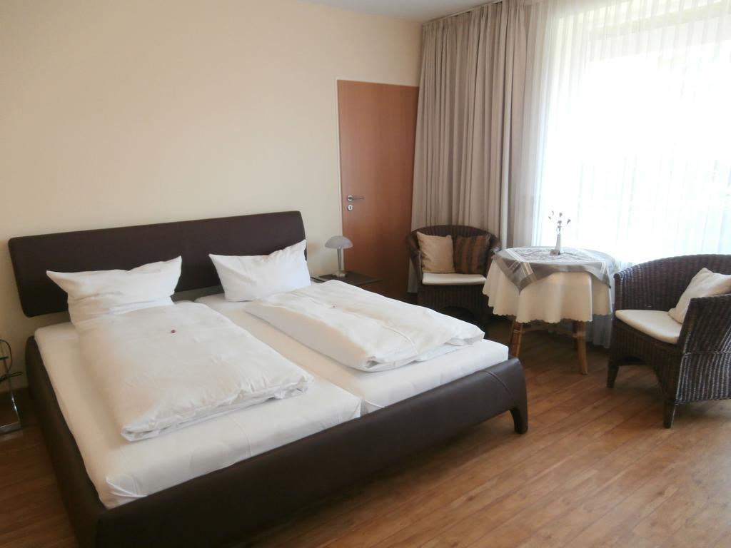 Hotel Hasselbarth بورغ أوف فيهمارن المظهر الخارجي الصورة