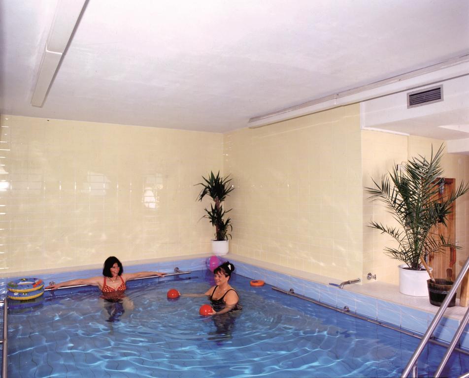 Hotel Hasselbarth بورغ أوف فيهمارن المظهر الخارجي الصورة