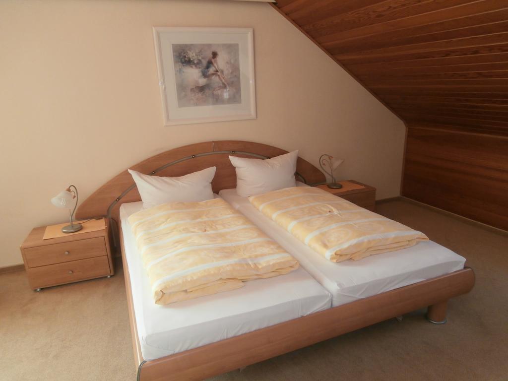 Hotel Hasselbarth بورغ أوف فيهمارن الغرفة الصورة